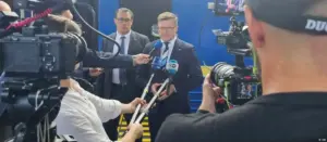 Міністр довкілля Німеччини прибув до Києва з делегацією 17 компаній
