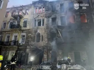 Удар РФ по Одесі: восьмеро людей постраждали після нічної атаки