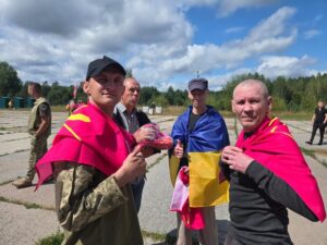 103 захисники повернулися з російського полону: серед звільнених тяжкопоранені