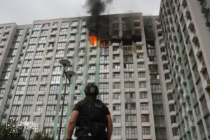 У Києві зросла кількість загиблих після атаки РФ 1 вересня: помер поранений чоловік