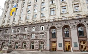 Київ готує запаси продуктів і води на випадок надзвичайних ситуацій: що відомо