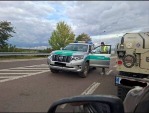 Humvee для ЗСУ не пропустили з Польщі в Україну: волонтери оформлюють дозвіл