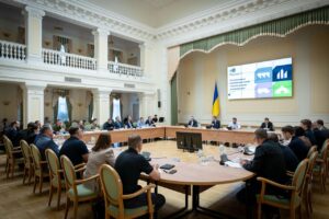 На захист критичної інфраструктури виділили 43,7 млрд грн: в частині регіонів роботи відстають від графіків Сергій Корецький на засіданні Оперативного координаційного центру з реалізації планів стійкості регіонів та окремих міст.