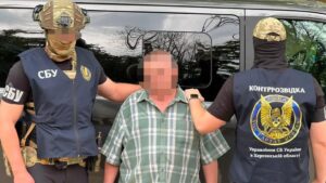 У Херсоні затримали чоловіка, якого підозрюють у роботі на ФСБ