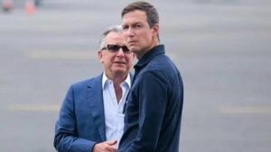Віткофф і Кушнер приїдуть до Києва 6 вересня — Axios Стів Віткофф і Джаред Кушнер приїдуть до Києва 6 вересня для переговорів із Володимиром Зеленським