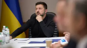 Зеленський заявив про відмову перших авіакомпаній від рейсів до Росії