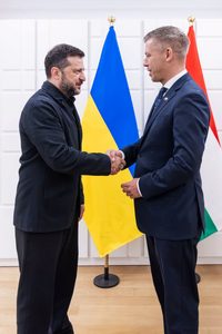 Зеленський уперше зустрівся з прем’єром Угорщини Мадяром: про що говорили