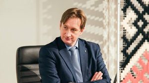 Уряд шукає варіанти подальшого підвищення зарплат учителям