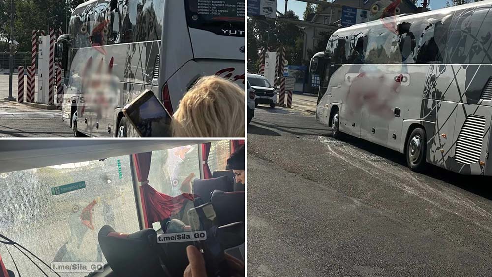 Пошкоджений автобус біля пункту пропуску Паланка після інциденту 5 жовтня.