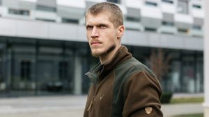 Апеляція залишила під вартою військового у справі про підкидання наркотиків Ширшину